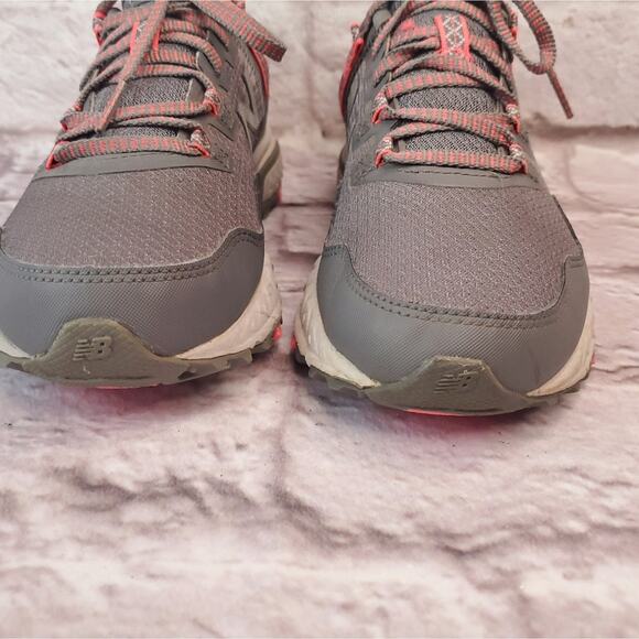 New Balance 410 v6 all terrain shoes sneakers women's size 7 grey - Picture 5 of 13